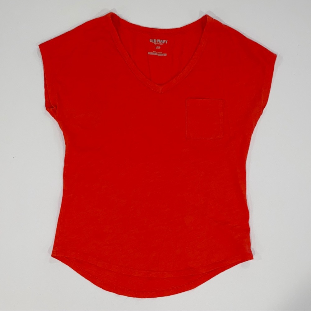 Old Navy Red V-Neck Pock Tee S